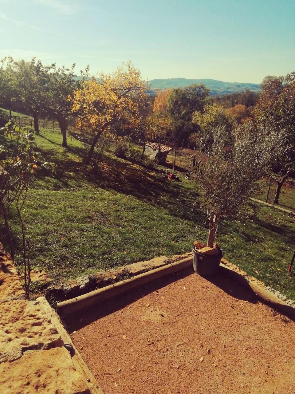 Une Evasion Dans Les Pierres Dorees Moire Exterior photo